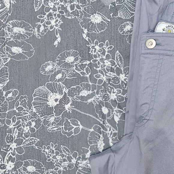 Scrub Set - Picture 2 of 2